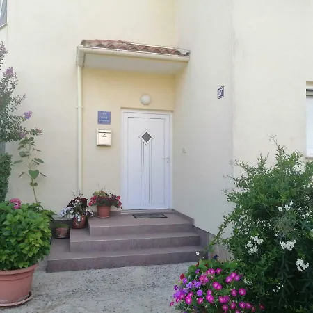 Mladen Διαμέρισμα